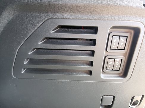 New 2026 Buick Enclave Sport Touring image 36