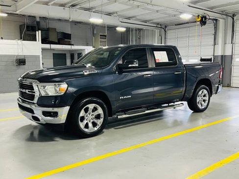 Used 2020 RAM 1500 Big Horn AWD/4WD image 12
