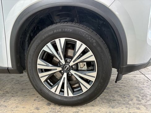 Used 2023 Nissan Rogue SV AWD/4WD image 11