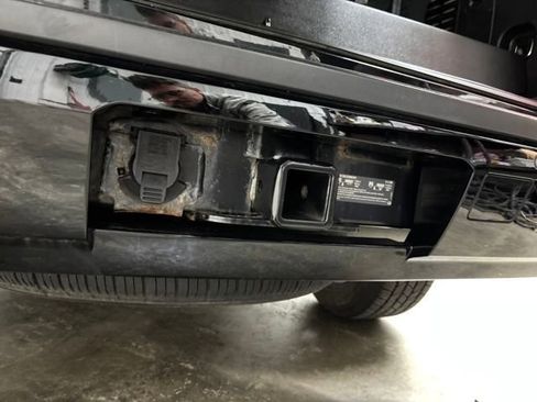 Used 2020 Chevrolet Tahoe LT w/ LT Midnight Edition image 25