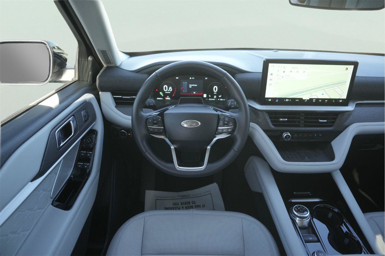 Certified 2025 Ford Explorer Platinum w/ Ultimate Package AWD/4WD image 24