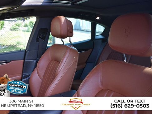 Used 2020 Maserati Levante AWD/4WD image 9
