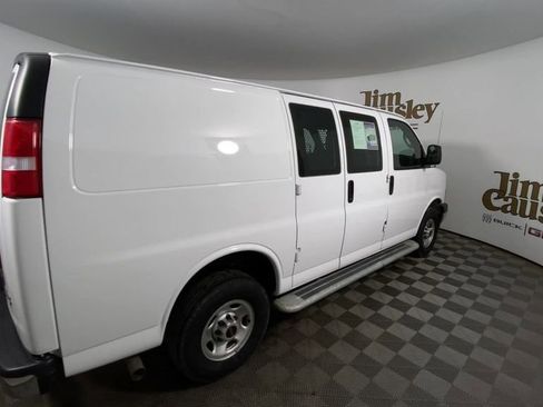 Used 2024 GMC Savana 2500 w/ Driver Convenience Package image 8