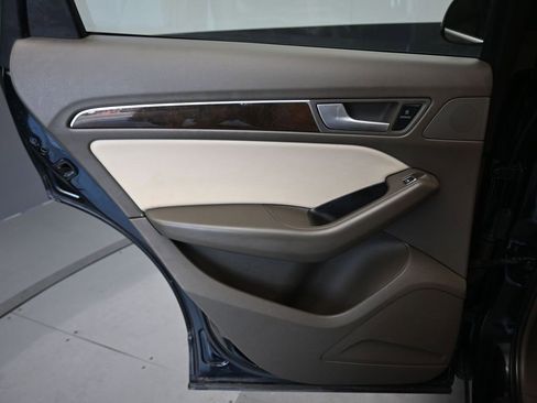 Used 2014 Audi Q5 2.0T Premium w/ Lighting Package image 26