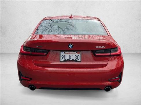 Certified 2021 BMW 330i xDrive Sedan w/ Convenience Package image 7