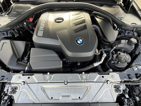 Used 2025 BMW 330i Sedan w/ Premium Package image 33