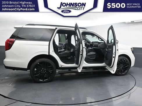 New 2026 Ford Expedition Platinum w/ Stealth Performance Package AWD/4WD image 35