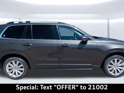 Used 2018 Volvo XC90 T6 Momentum w/ Momentum Plus Package image 38