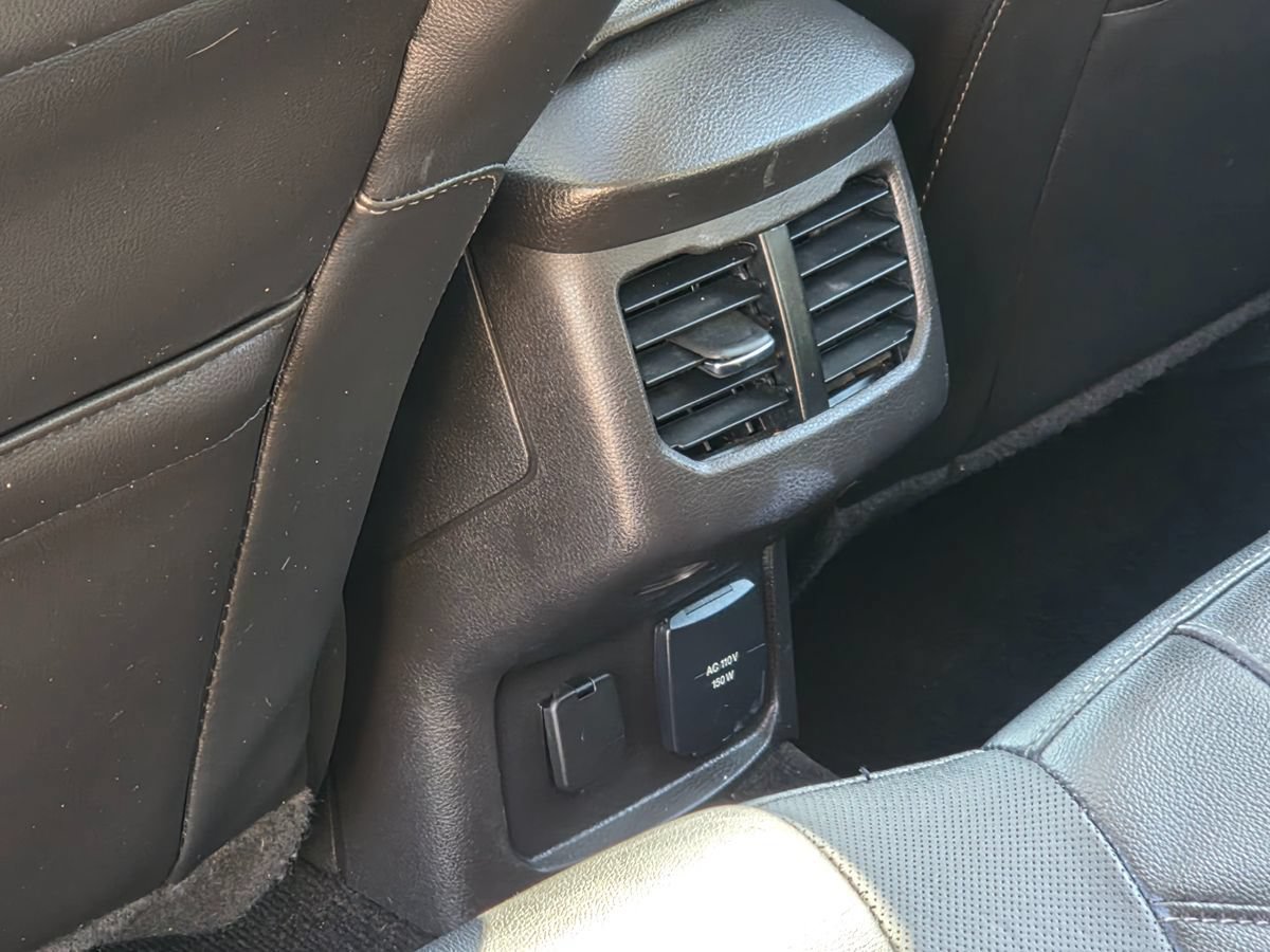 Used 2014 Ford Fusion Titanium FWD image 26
