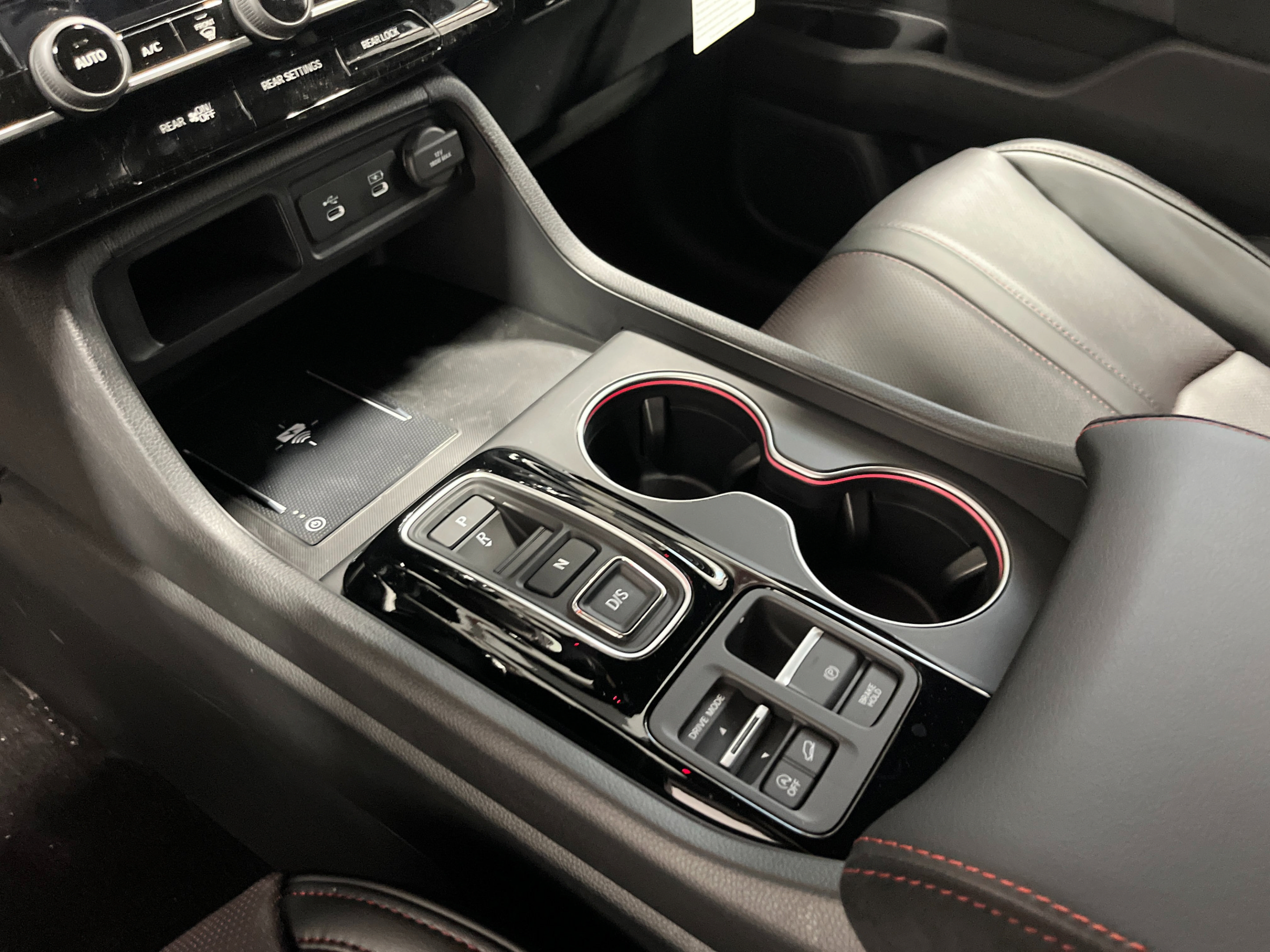 New 2026 Honda Pilot Black Edition image 15
