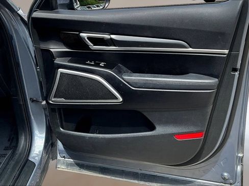 Used 2020 Kia Telluride S FWD image 27