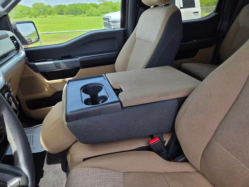 Used 2021 Ford F150 XLT AWD/4WD image 29