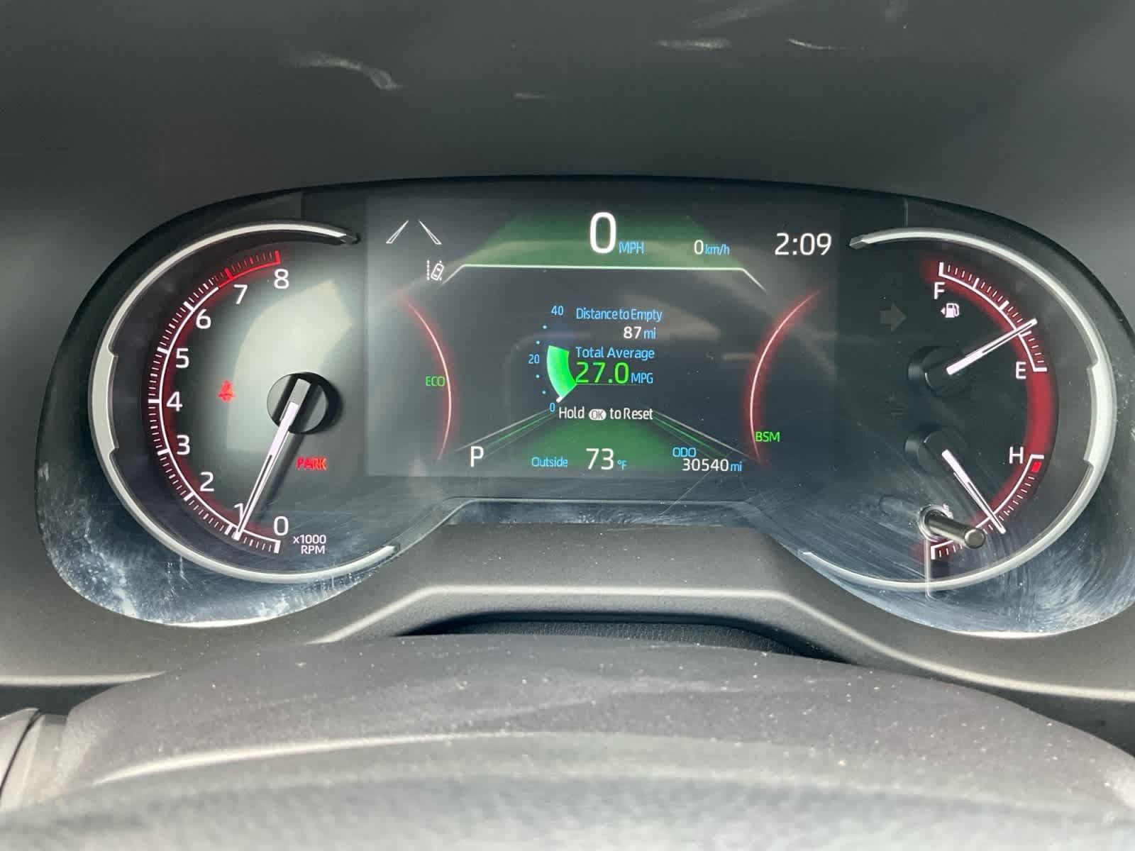 Used 2025 Toyota RAV4 XLE FWD image 17