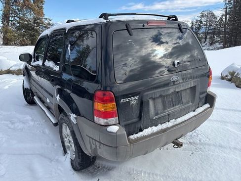 Used 2001 Ford Escape XLT image 13