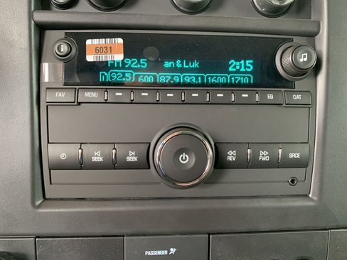 New 2025 GMC Savana 2500 Extended w/ Driver Convenience Package image 35