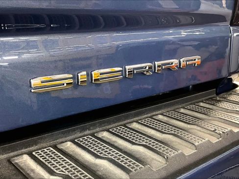 Used 2024 GMC Sierra 2500 Denali Ultimate image 30