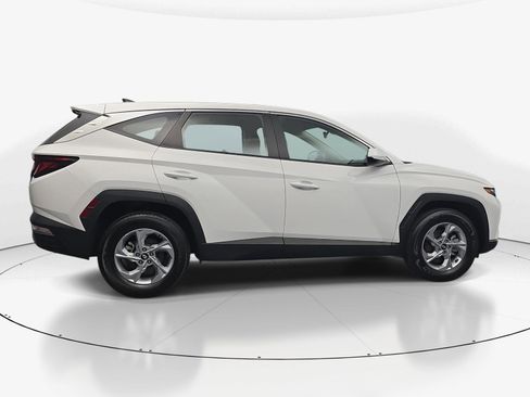 Used 2024 Hyundai Tucson SE AWD/4WD image 9