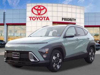 Used 2025 Hyundai Kona SEL FWD video 1