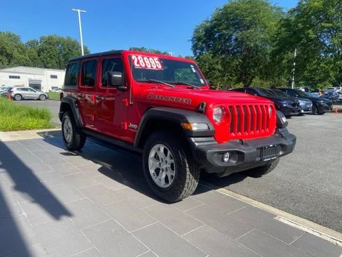 Used 2021 Jeep Wrangler Unlimited Sport AWD/4WD image 5