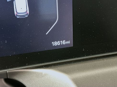 Used 2024 Kia EV9 Light RWD image 19