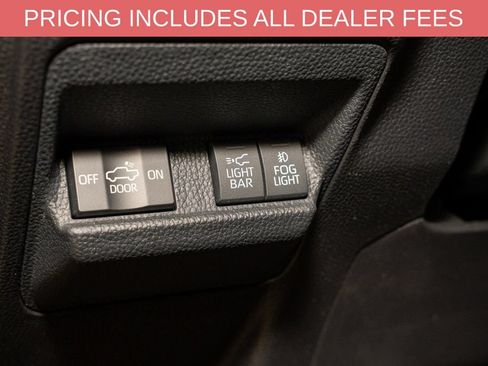 Used 2025 Toyota Tacoma 4x4 Double Cab Hybrid w/ Tow Tech Package image 19