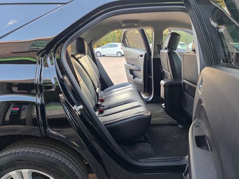 Used 2015 Chevrolet Equinox LT w/ Driver Convenience Package FWD image 18