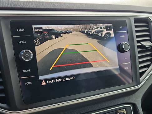 Used 2019 Volkswagen Atlas SE w/ Towing Package image 24