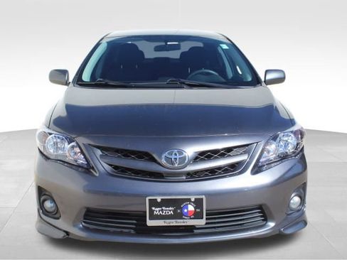 Used 2013 Toyota Corolla S image 2