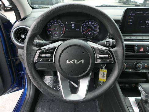 Used 2024 Kia Forte LXS FWD image 17