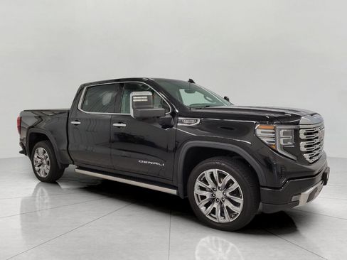 Used 2024 GMC Sierra 1500 Denali w/ Denali Reserve Package image 1