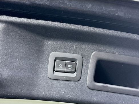 Used 2024 MAZDA CX-90 3.3 Turbo S image 32