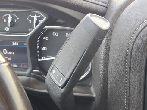 Used 2021 GMC Sierra 1500 SLT image 25