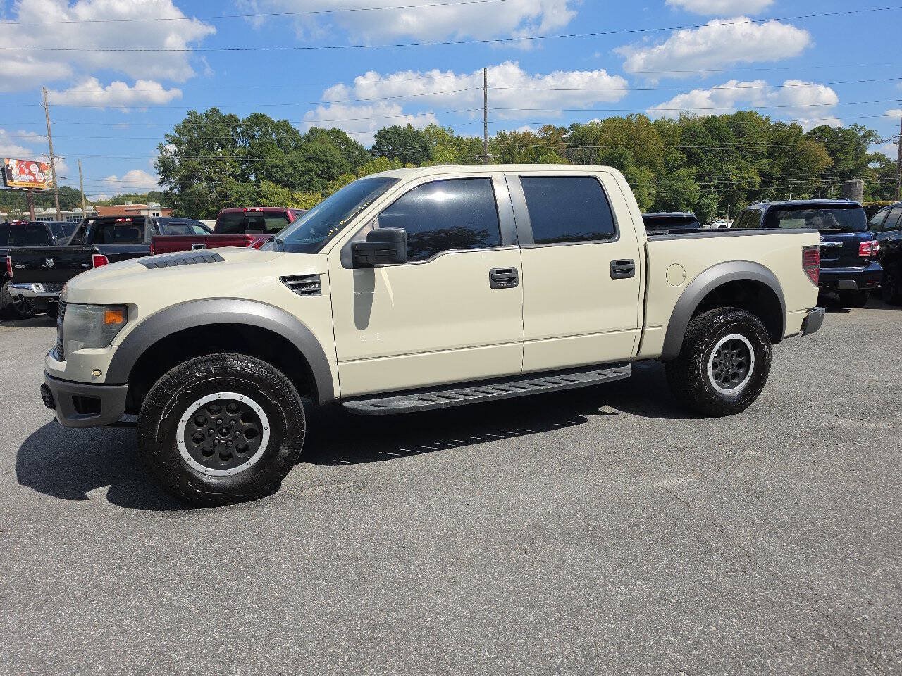 Used 2013 Ford F150 Raptor w/ Luxury Equipment Group AWD/4WD image 3