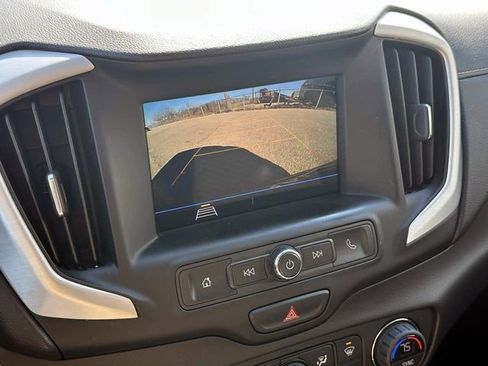 Used 2019 GMC Terrain SLE w/ Driver Convenience Package image 26