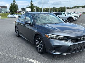 Used 2022 Honda Civic EX image 1