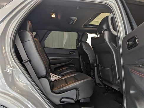 Used 2023 Dodge Durango R/T image 17