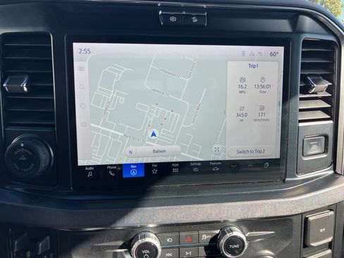 Used 2025 Ford F350 Platinum image 19