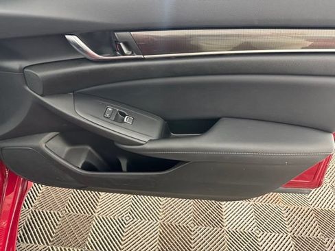 Used 2022 Honda Accord Sport image 19