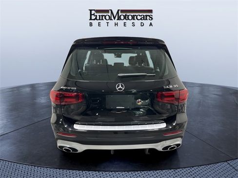 Used 2025 Mercedes-Benz GLB 35 AMG 4MATIC image 4