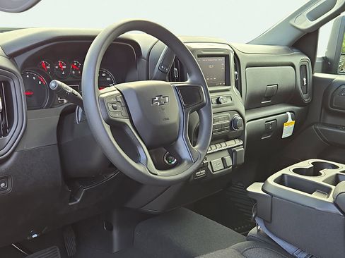 New 2026 Chevrolet Silverado 2500 Custom w/ Custom Value Package image 11