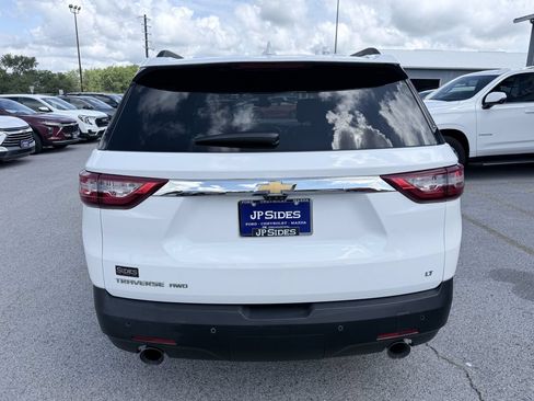 Used 2019 Chevrolet Traverse LT w/ LT Premium Package AWD/4WD image 6