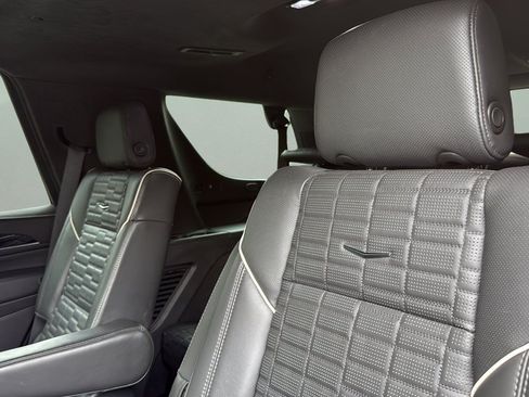 Certified 2023 Cadillac Escalade V w/ LPO, ONYX Package AWD/4WD image 13