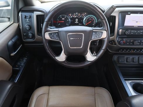 Certified 2019 GMC Sierra 2500 Denali w/ Duramax Plus Package AWD/4WD image 24