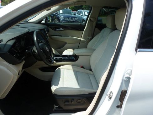 Used 2021 Buick Envision Preferred AWD/4WD image 28