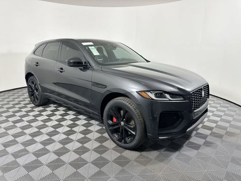 Used 2026 Jaguar F-PACE R-Dynamic S AWD/4WD image 6