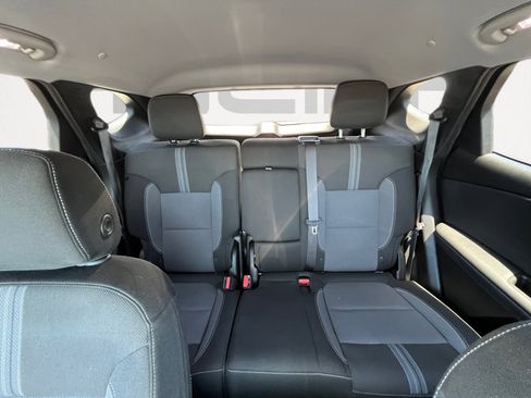 Used 2024 Chevrolet Blazer LT FWD image 19
