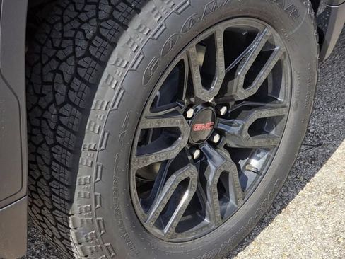 New 2026 GMC Sierra 1500 Elevation AWD/4WD image 8