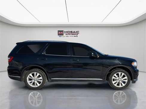 Used 2020 Dodge Durango SXT image 8