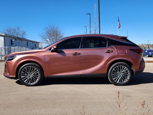 Used 2023 Lexus RX 350 AWD/4WD image 2