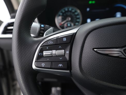 Used 2026 Genesis G70 2.5T AWD/4WD image 25